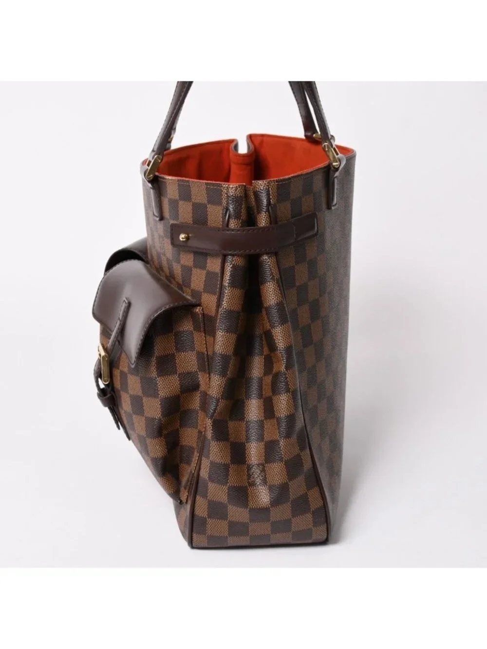 Louis Vuitton depth surface
